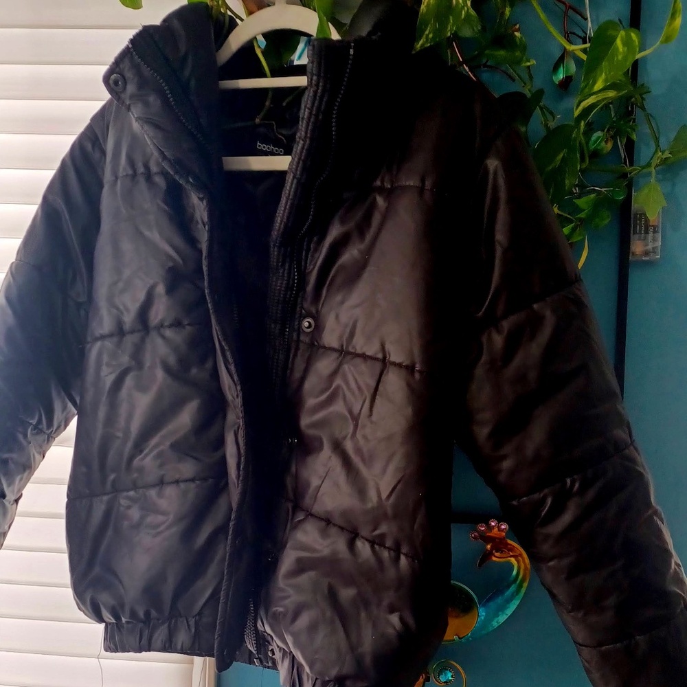 Small Bomber jacket, light soft, with zip and snap closure